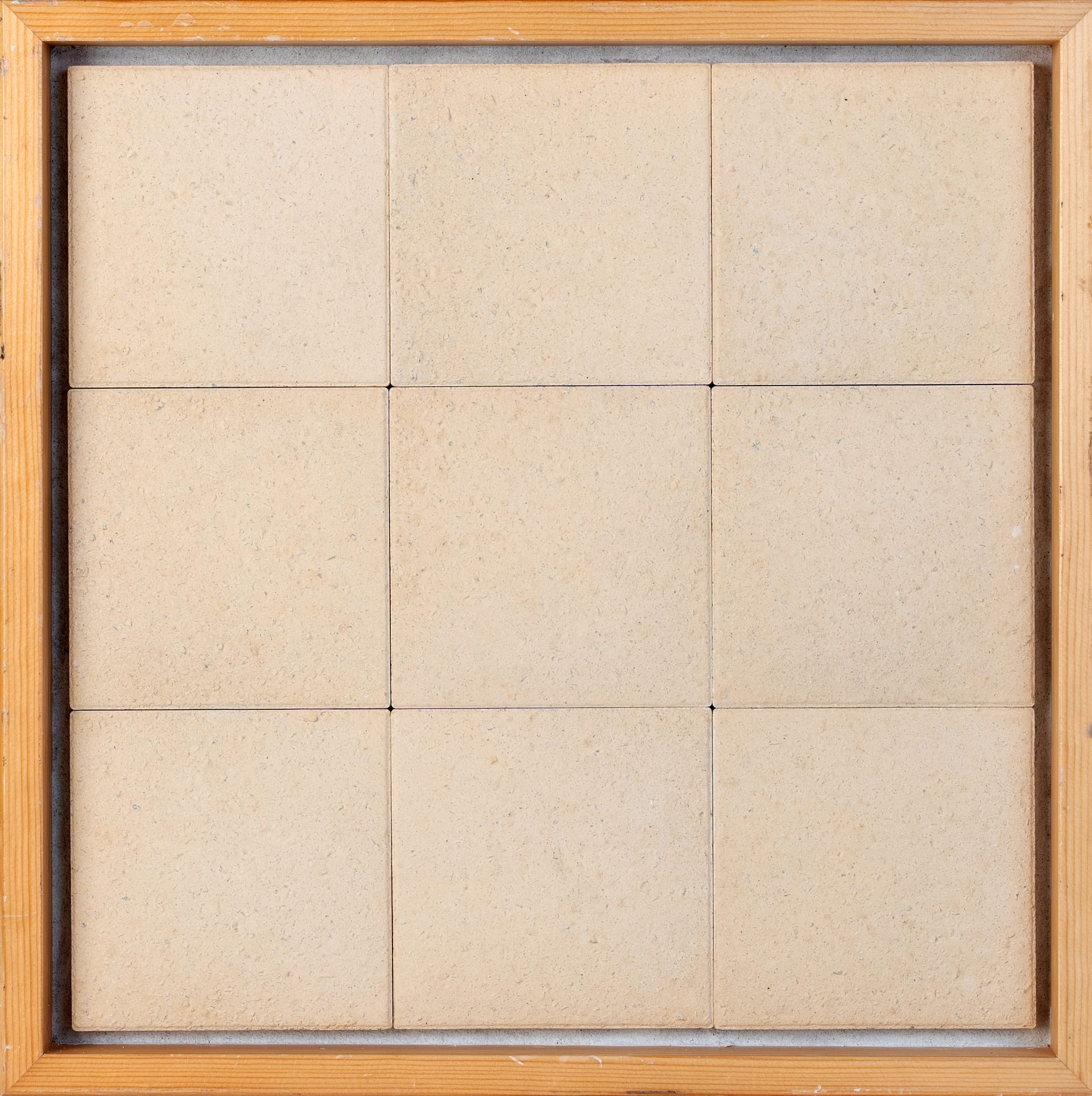 Mist 100 panel — front view